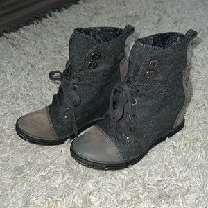 Blowfish wedge sneakers